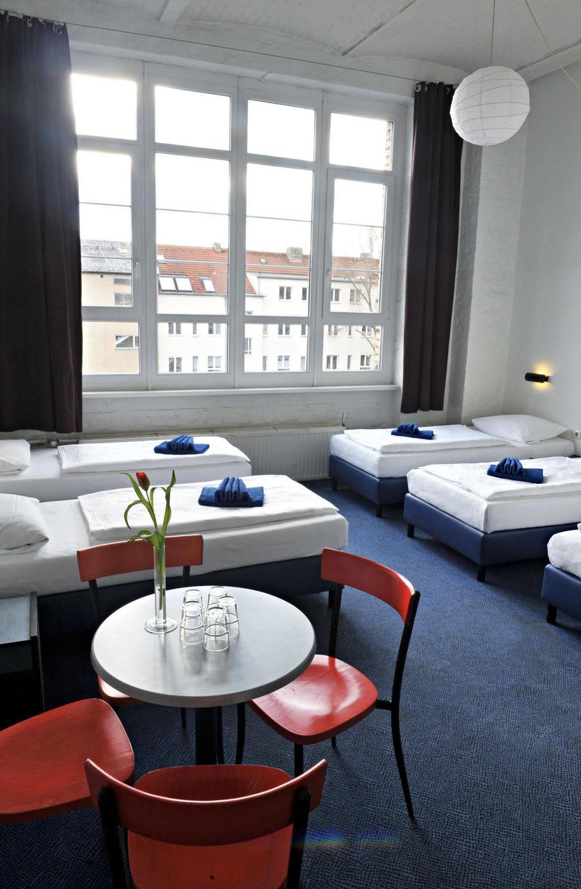 Hotel Transit Берлин Экстерьер фото